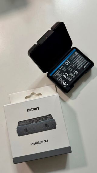 Hub di ricarica rapida e batteria X4