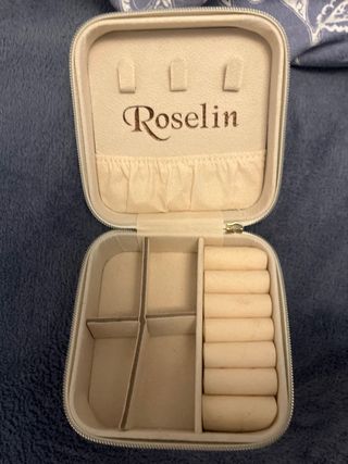 Joyería Roselin Beige Pequeña