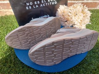 Zapatillas regalo nuevas
