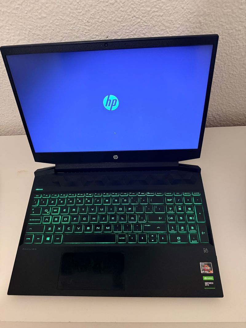 Ordenador Gaming HP Pavilion 15-ec1035la