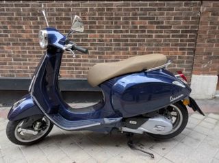Vespa Primavera 125 ABS Azul