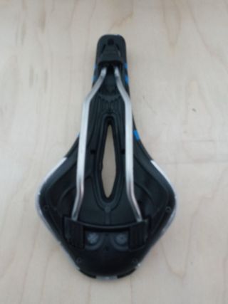 Sillín bici ergonómico canal central NUEVO