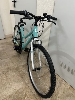 Bicicleta Mint con Ruedas 26