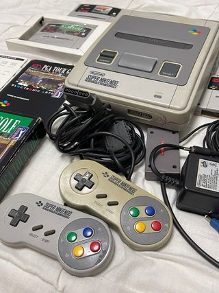 Lote Super Nintendo con juegos y mandos