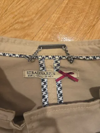 Americana beige con parches