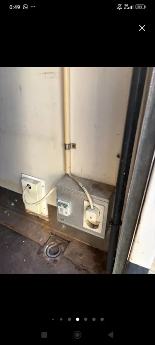 Remolque ligero 750kg caja cerrada persiana