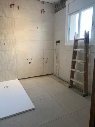 Reformas pisos Tarragona  612563506