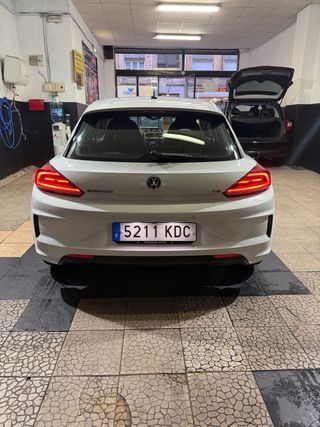 Volkswagen Scirocco, COMO NUEVO