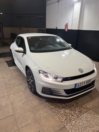 Volkswagen Scirocco, COMO NUEVO