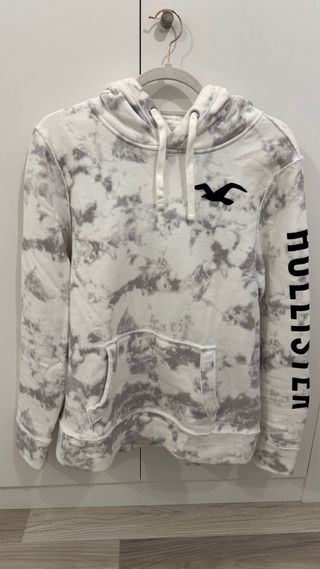 Sudadera Hollister blanca y gris