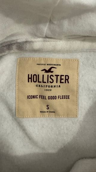 Sudadera Hollister blanca y gris