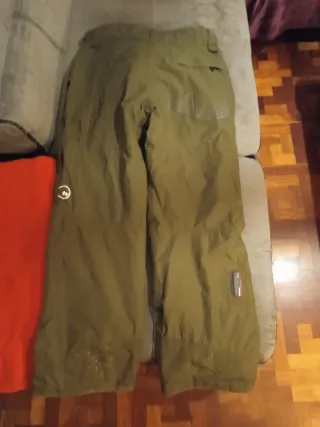Chaqueta y pantalón de Ski Quechua