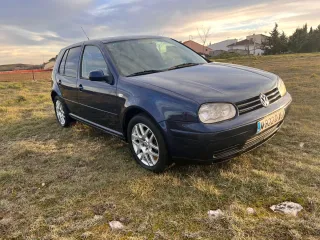 Volkswagen Golf 2000