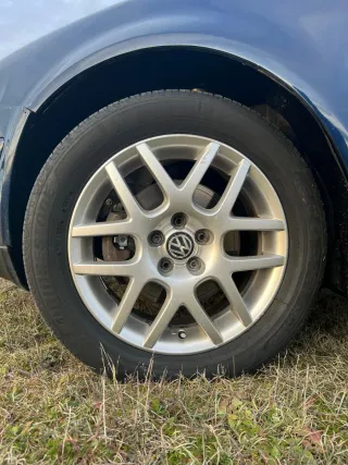 Volkswagen Golf 2000