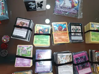 Carte Pokémon Magic Yu-Gi-Oh One Piece Digimon...