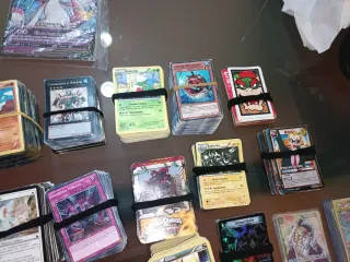 Carte Pokémon Magic Yu-Gi-Oh One Piece Digimon...