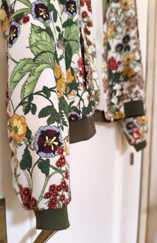 Bomber flores Talla M