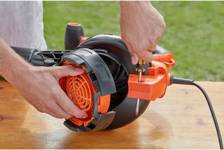 BLACK+DECKER BEBLV301 Aspiradora Eléctrica