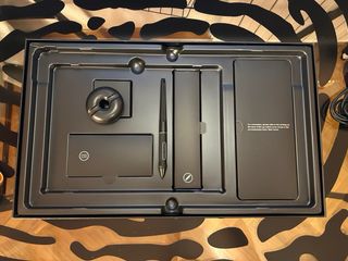 HUION Kamvas Pro 16 2.5k como nueva