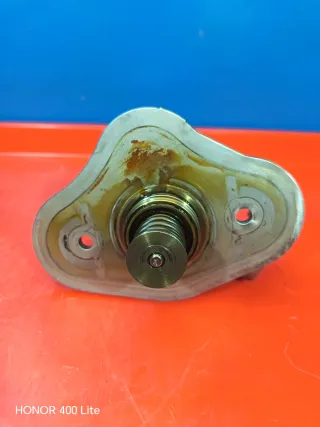 Bomba Inyectora BMW 7562473