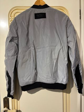 Chaqueta Bomber NASA Hombre Pull and Bear NUEVO