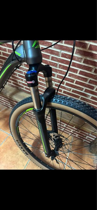 Bicicleta MTB 29”