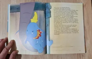 Clásico cuento Disney, "Dumbo".GAVIOTA.