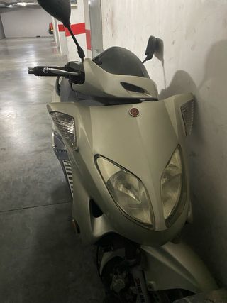 Minelli Omega 125cc Scooter