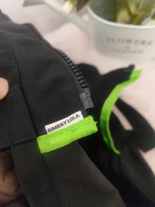 Bolso Tote Bimba y Lola Negro Dorado