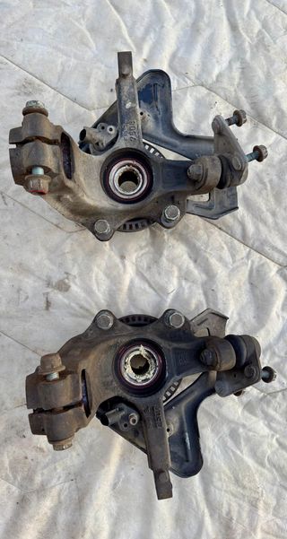 8N04072558-8N0407613 MOZZO COPRIMOZZO DESTRO AUDI