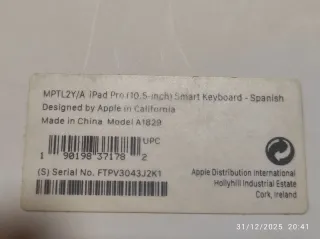 Teclado Smart Keyboard iPad Pro 10.5