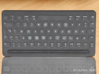 Teclado Smart Keyboard iPad Pro 10.5