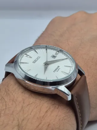 Reloj Mod Seiko Presage Cuarzo Marrón/Plata