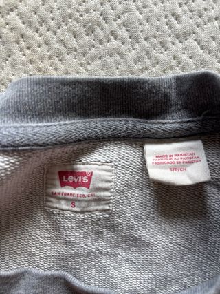Sudadera Levi's Gris Logo Rojo Talla S