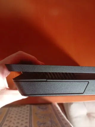 Consola PlayStation 4 Slim Negra "LEER DESCRIPCIÓN