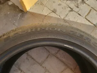 Neumáticos Firelli 295/40 R22 112w