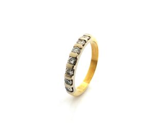 anillo oro 18k con piedra con diamante