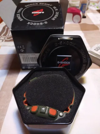 Reloj Casio G-SHOCK WR 20BAR