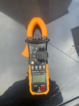 Pinza Amperimétrica Digital KINDAR