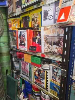 Colección de largometrajes en formato Super 8y 16m