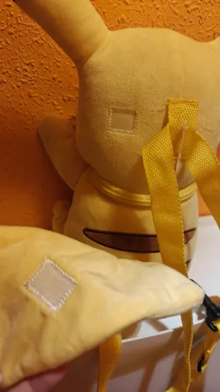 Mochila Peluche Pikachu