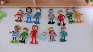 Casita de madera de juguete con accesorios