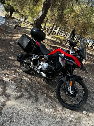 BMW F850GS