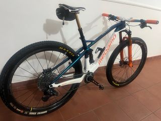 Megamo Track kashima axs