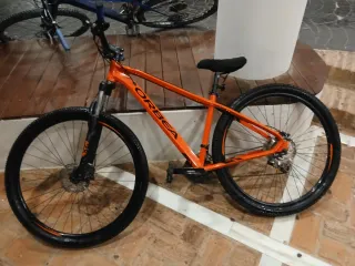 Bicicleta Orbea Naranja