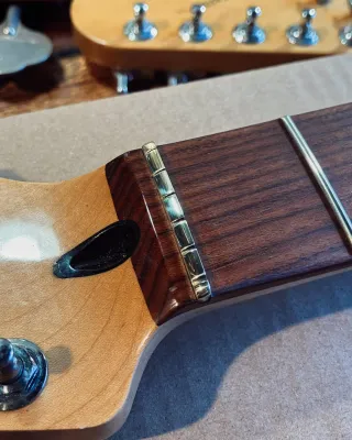 Fender Duo Sonic Modificada Luthier