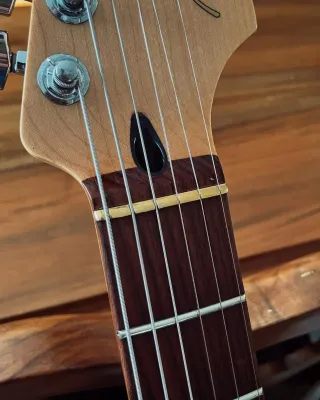 Fender Duo Sonic Modificada Luthier