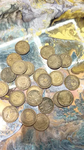 Lote de 20 monedas de 1 peseta