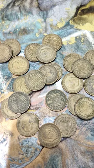Lote de 20 monedas de 1 peseta