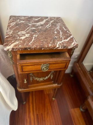 Dormitorio completo madera maciza antiguo